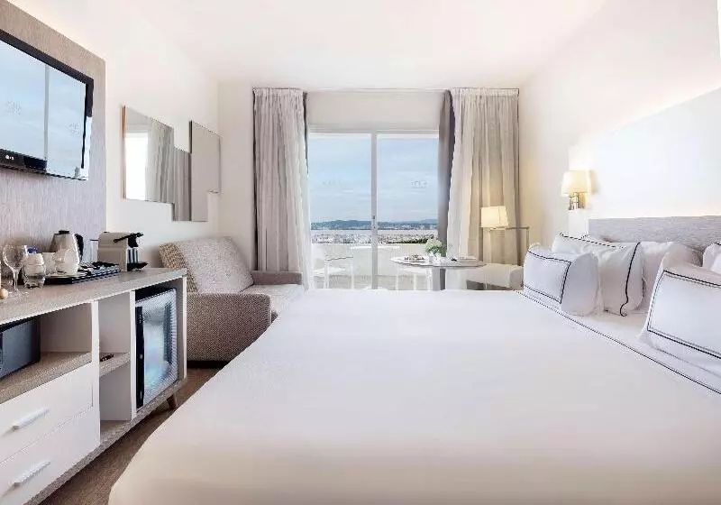 اتاق پرمیوم با چشمانداز دریا, Melia Sitges