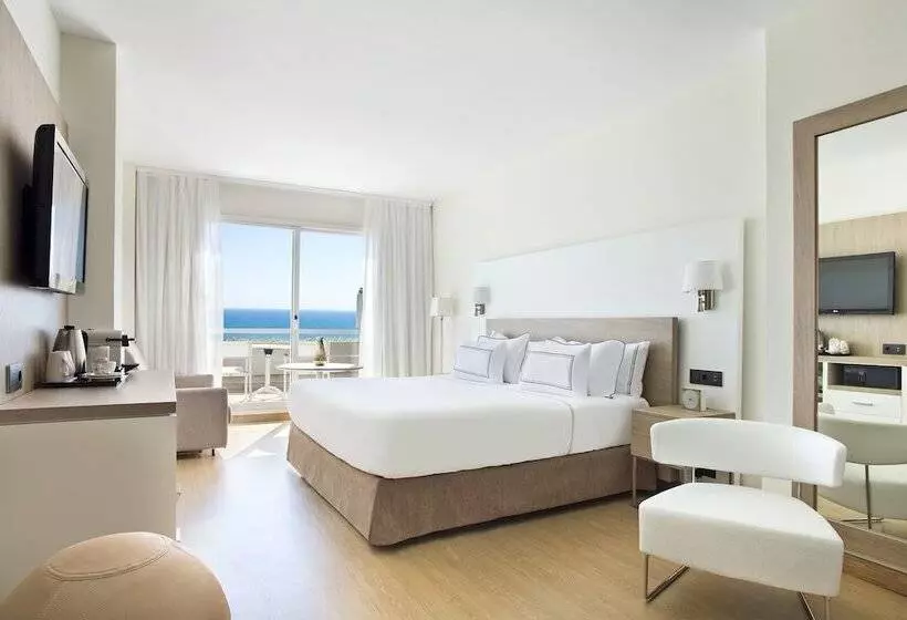 اتاق پرمیوم با چشمانداز دریا, Melia Sitges
