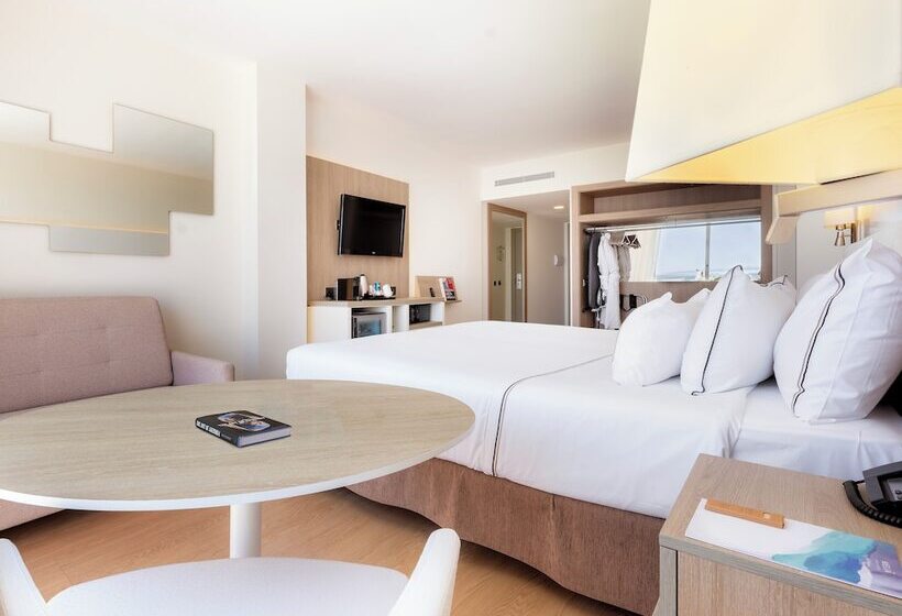 Habitación Premium Vista al Mar., Melia Sitges