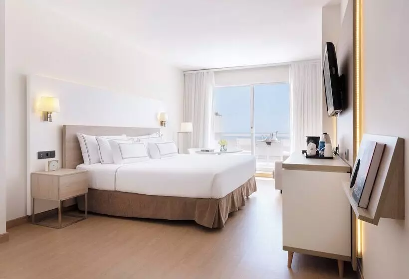 اتاق پرمیوم با چشمانداز دریا, Melia Sitges