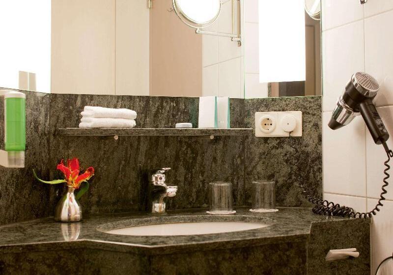 家庭间, Movenpick S Hertogenbosch