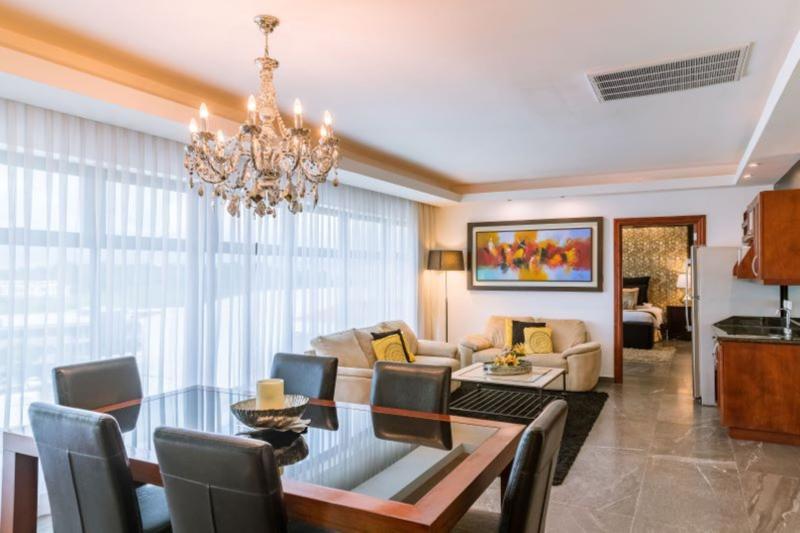 Люкс, Palma Real