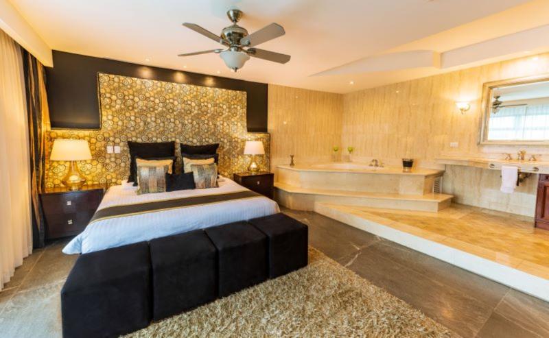 Люкс, Palma Real