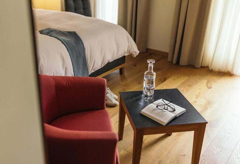 景色の見えるデラックスルーム, La Couronne Hotel & Spa