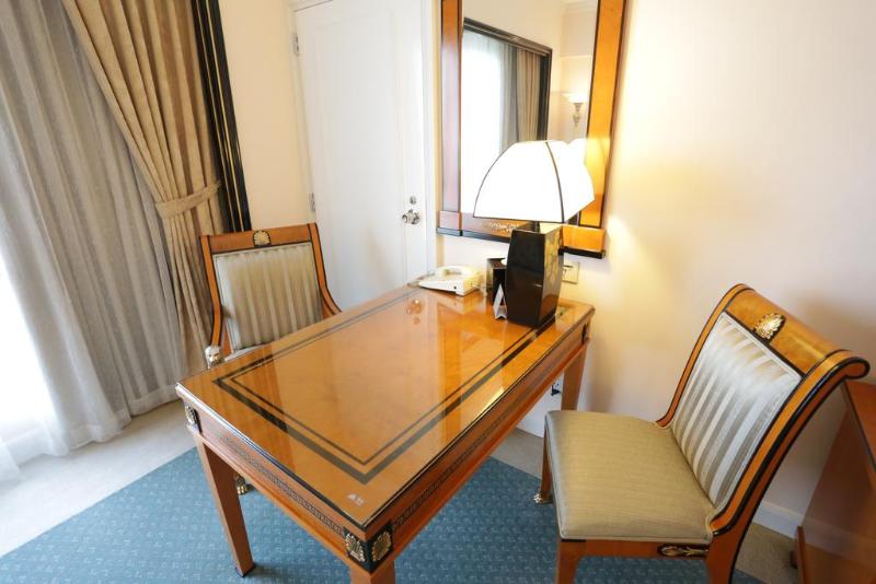 اتاق اجرایی, Lotte Hotel Saigon
