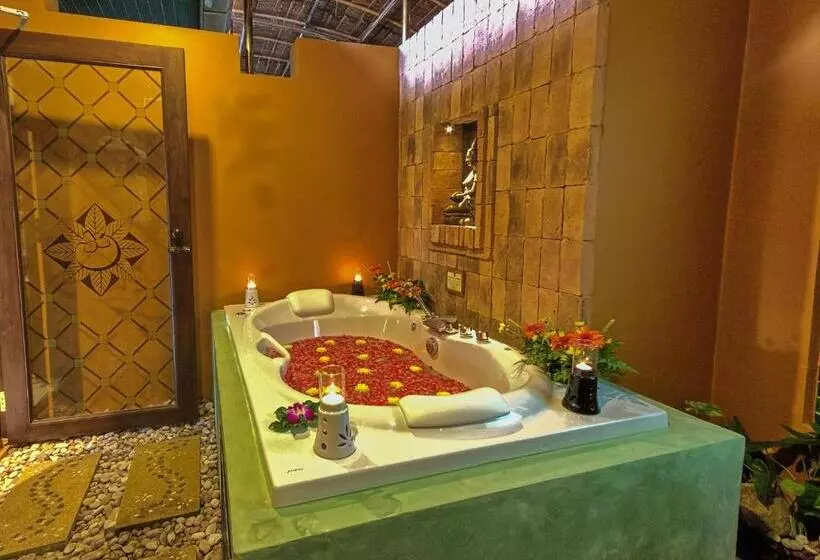 اتاق سوپریور با وان آب گرم, Mangosteen Ayurveda & Wellness Resort   Sha Plus