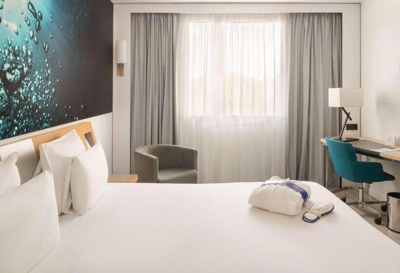 行政房间, Novotel Barcelona Cornella