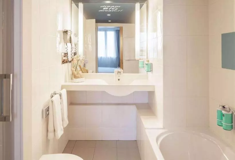 اتاق اجرایی, Novotel Barcelona Cornella