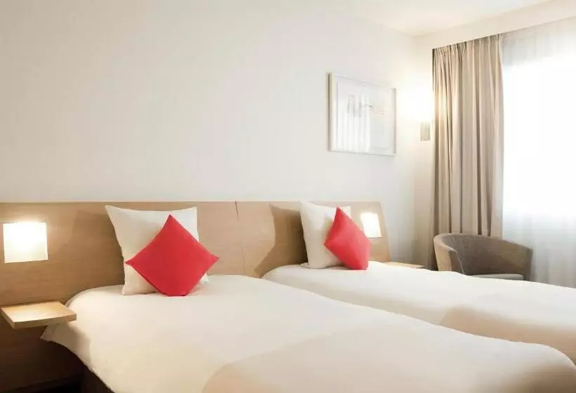 اتاق استاندارد, Novotel Barcelona Cornella