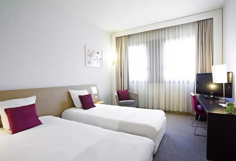 اتاق استاندارد, Novotel Barcelona Cornella