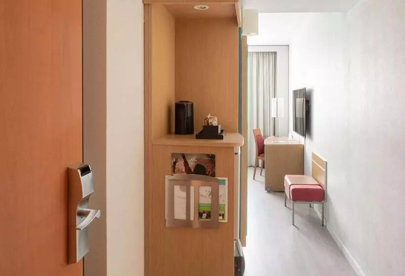 اتاق استاندارد, Novotel Barcelona Cornella