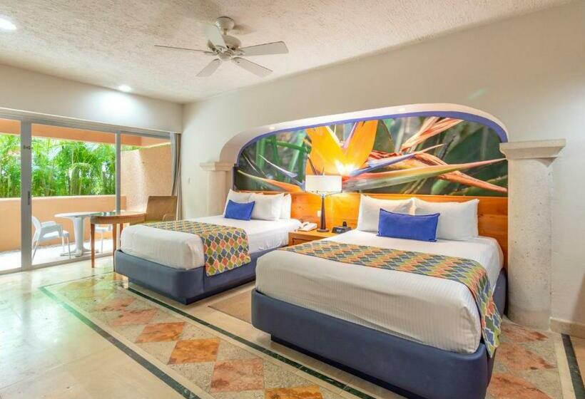 جناح جونيور مطل على المدينة, Puerto Aventuras Hotel & Beach Club