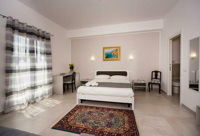 חדר סופריור, Le Camere Di Mariú