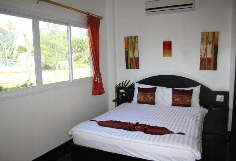 בקתה סטנדרטית, Ao Thai Resort