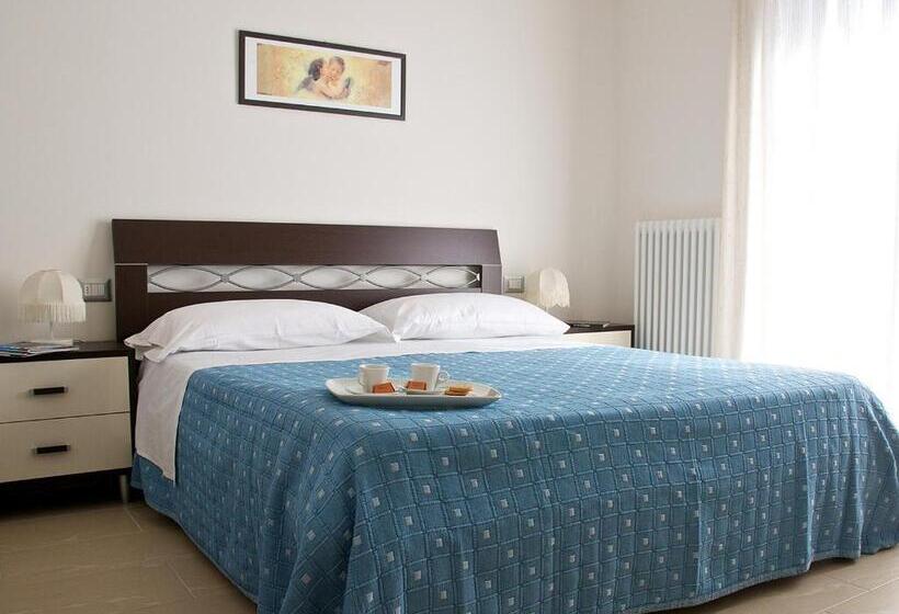 ２ベッドルームアパートメント, Costa Verde