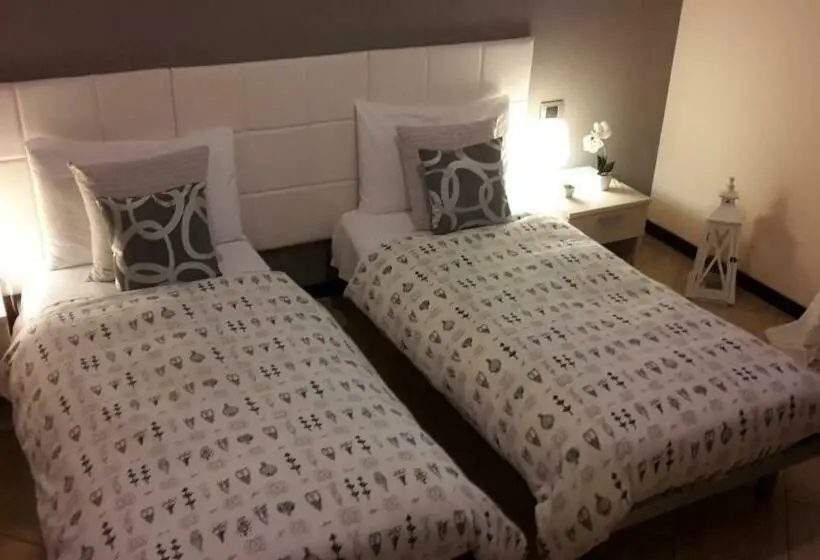 اتاق استاندارد, Girasole Guest House