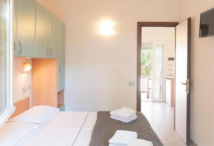 Бунгало Стандарт, Golfo Di Maremma Village