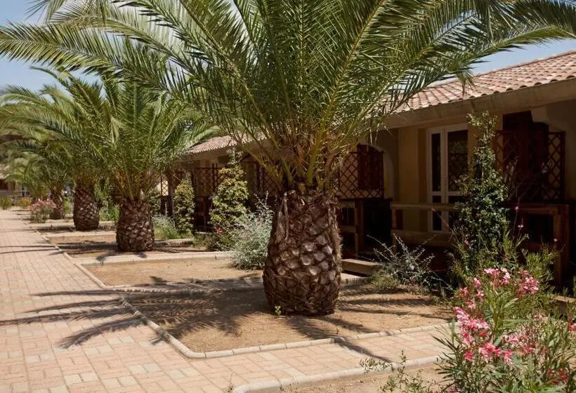 家族用バンガロー, Golfo Di Maremma Village