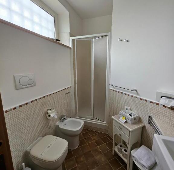 اتاق استاندارد یک نفره, Albis Rooms Guest House
