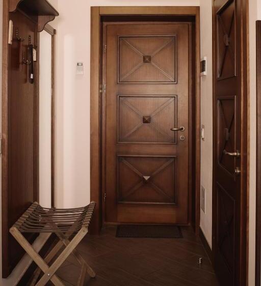 غرفة قياسية, Ekaterinoslav