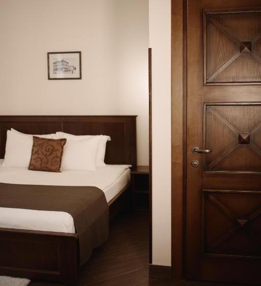 غرفة قياسية, Ekaterinoslav