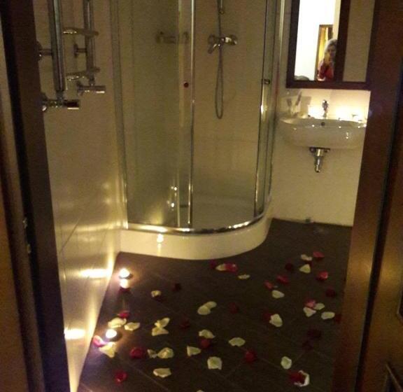 جناح, Ekaterinoslav