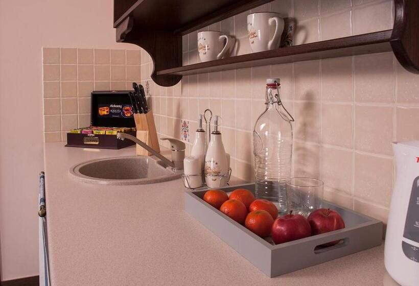 جناح, Ekaterinoslav