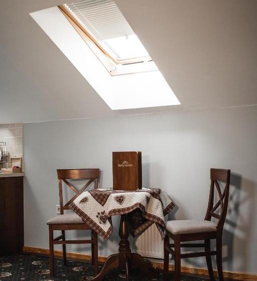 جناح جونيور عائلى, Ekaterinoslav