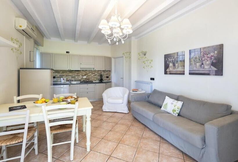 带2个卧室的公寓, Park Residence Il Gabbiano