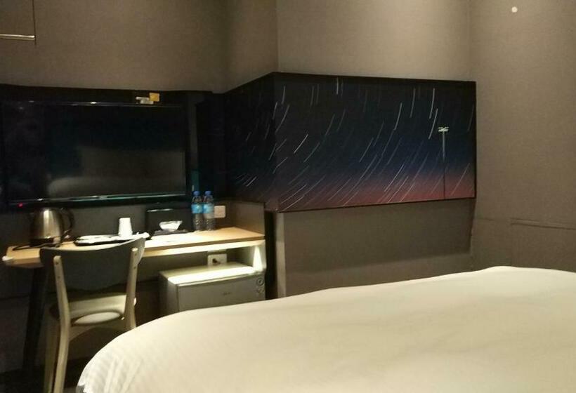 اتاق استاندارد, Walker Taoyuan