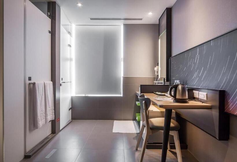 اتاق استاندارد, Walker Taoyuan