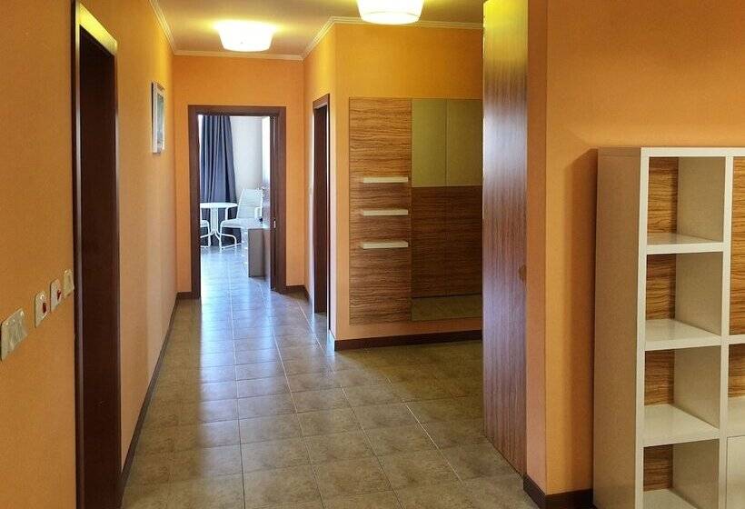 3ベッドルームアパートメント, Mia Casa