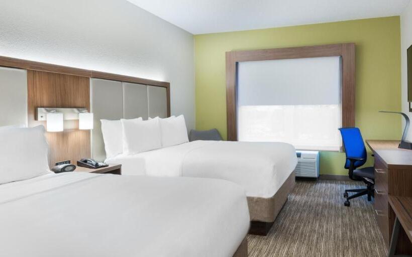 Номер Стандарт Адаптированный для Инвалидов, Holiday Inn Express & Suites Heath   Newark, An Ihg