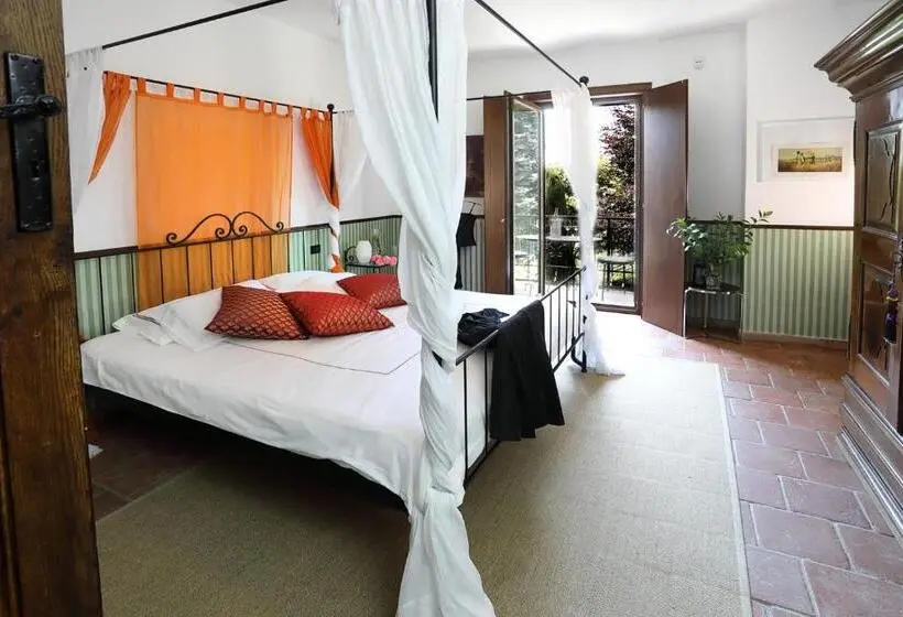 キングサイズベッドのデラックススイート, Giarvino Boutique Guest House