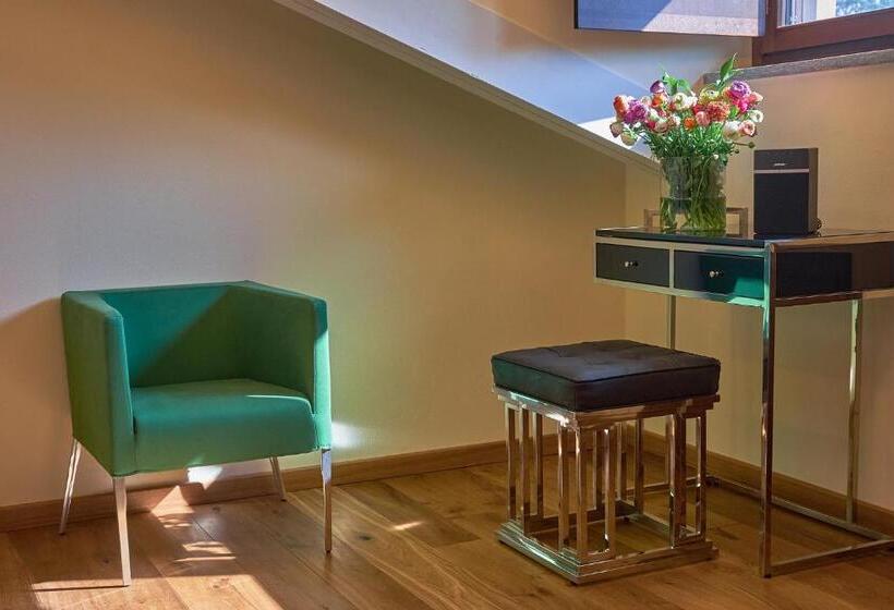 اتاق لوکس, Giarvino Boutique Guest House