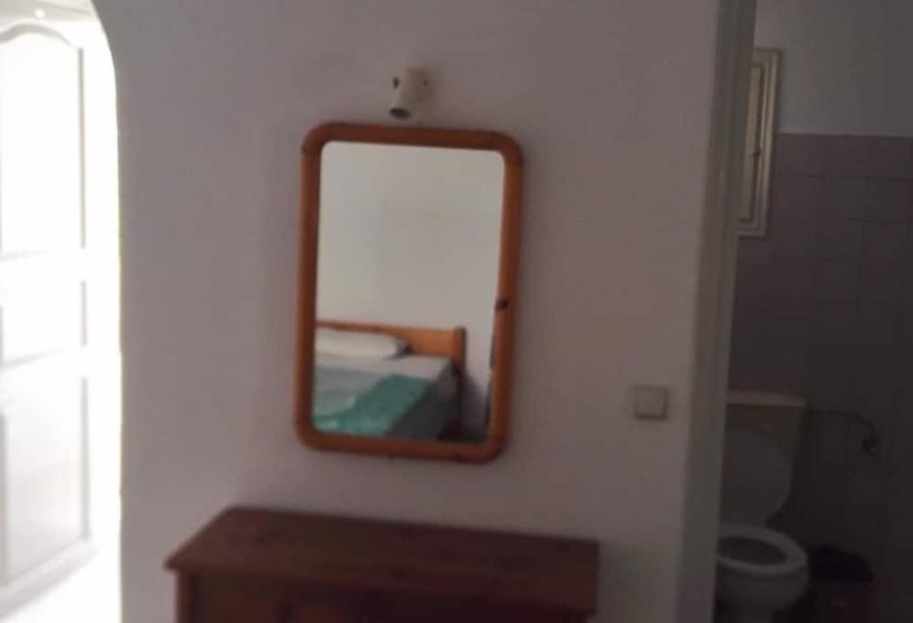 스탠다드 룸, Naxos Harmony