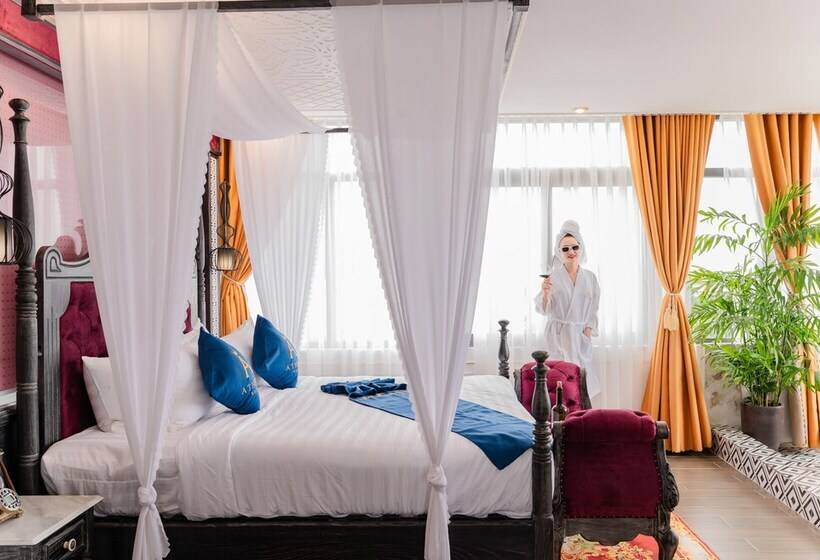 سوییت لوکس, Athena Hotel Quy Nhơn
