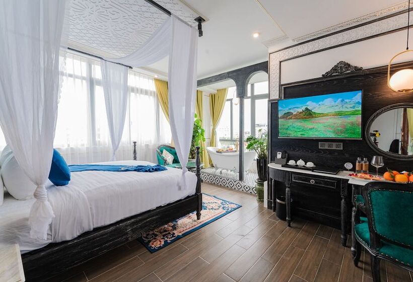 سوییت لوکس, Athena Hotel Quy Nhơn