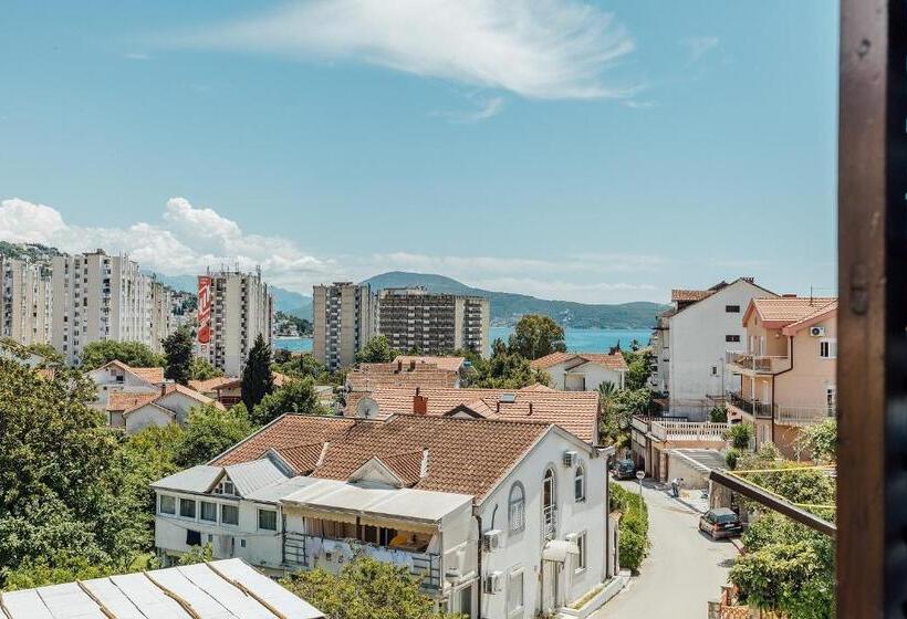 اتاق استاندارد با چشمانداز دریا, Apartments Bonaca Igalo