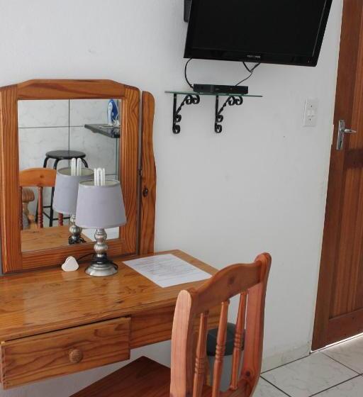 غرفة قياسية مطلّة علي الحديقة, El Palmar Guesthouse