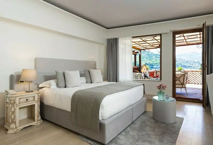 اتاق سه نفره دلوکس با چشم‌انداز دریا, Atlantis Bay  Vretreats