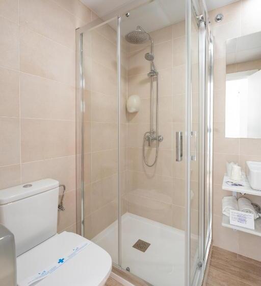 Habitación Estándar, Romerito