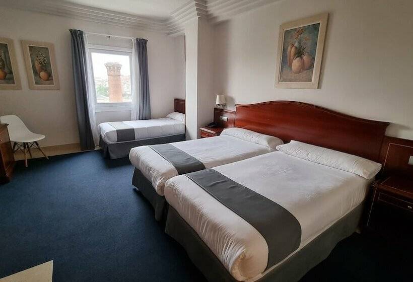 اتاق استاندارد سه نفره, Gran Legazpi