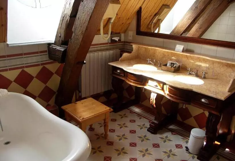 デラックスルーム, La Chartreuse Du Val Saint Esprit