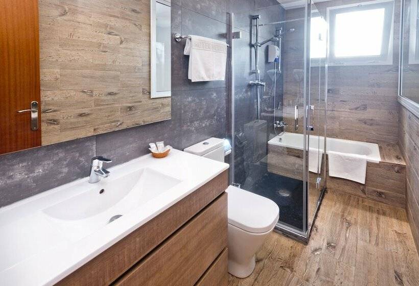 Chambre Standard, Merce