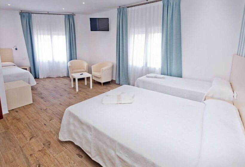 스탠다드 트리플 룸, Merce