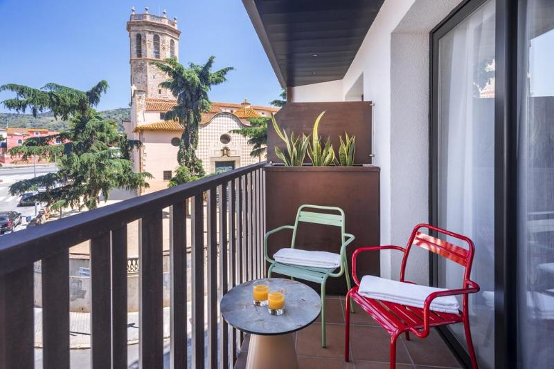 4인용 스탠다드 룸, Merce