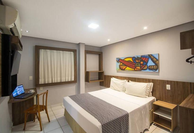 غرفة قياسية, Netuanah Praia