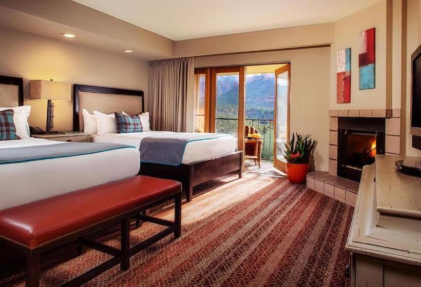 プレミアムルーム, The Cliffs