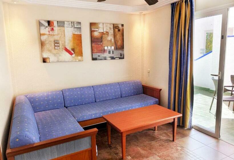 غرفة قياسية ثلاثية, Park Club Europe All Inclusive Resort